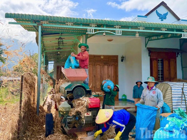 Hòa Sơn tạo chuyển biến rõ nét từ xây dựng nông thôn mới gắn giảm nghèo bền vững